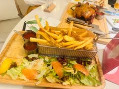 -ins森林童话餐厅coffee&bistro
