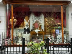 -秘密旅行Bonjour(黑金冠 江南西店)