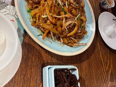 干炒牛河-南拳十三姨·潮汕砂锅粥(世纪金源店)