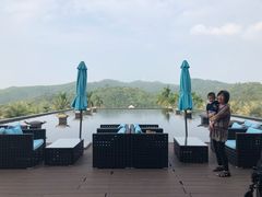 -清远熹乐谷温泉度假酒店