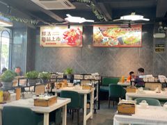 -云晓光头烧烤吧(德平路店)
