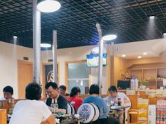 大堂-丹东丛炟海鲜烧烤(江艺路店)