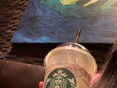 -星巴克臻选(南京金茂览秀城店)