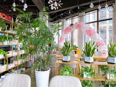 -荣耀.西式融合餐厅(留云湖店)