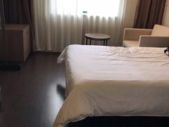 -锦江之星品尚(武汉协和医院取水楼地铁站店)