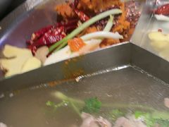 -廖掌柜·重庆鲜货火锅(上海首店)