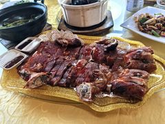 -大石鼓山庄·珠海第一烧猪