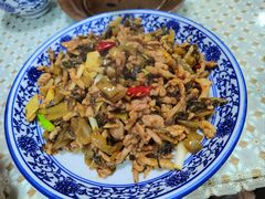 -蜗牛小馆醉乡民谣云南菜(惠新西里店)