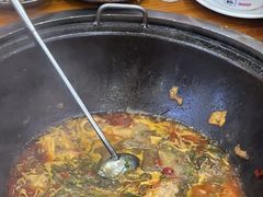 -曹丞相·地锅鸡·地锅鱼(武林店)