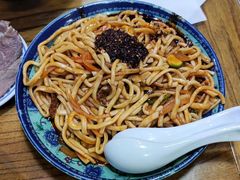 -伊穆祥牛肉面总店·清真