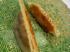 -品海楼·大连海胆锅贴馆(东港店)