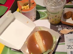 -麦当劳(光新乐购店)