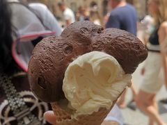 -Gelateria Dondoli