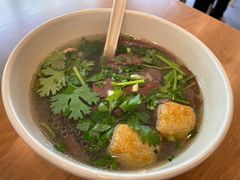 -佬钱湾仔(衣裳街店)