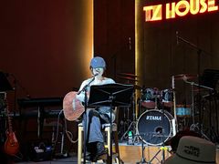 -TZ House音乐现场(来福士中心店)