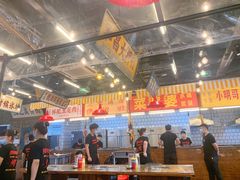 -宝龙城(杭州滨江店)