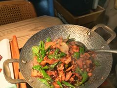 牛肝菌辣子炒肉-茄子恰恰·新云南小炒(坪山益田店)