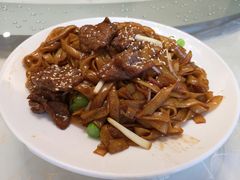 干炒牛河-广州酒家(昌岗地铁站店)