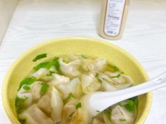 -周震馄饨