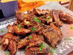 -东方一串·鲜肉小串·小酒馆(壹航城店)