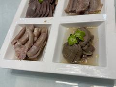 -香山湖家家宴(中山陵店)
