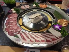 烤肉大拼盘-哈哈碳都·牛肋条无限自助烤肉(宝龙店)