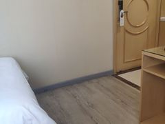 -维也纳3好酒店(深圳宝安海雅缤纷城店)