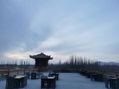 -敦煌山庄摘星阁