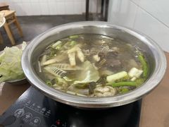 -黑竹沟新场牛肉火锅