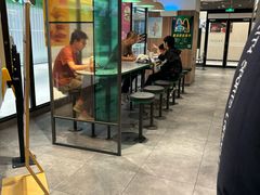 -麦当劳(百联西郊购物中心店)
