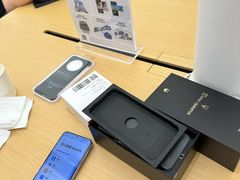 -华为智能生活馆(上海金桥国际商业广场)