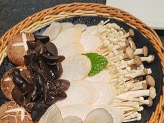 -东来顺(非遗·清真火锅·盛世广场店)