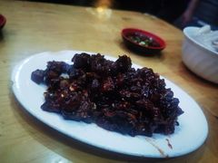 -雷祖芳老妈蹄花店