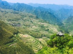 -南尖岩