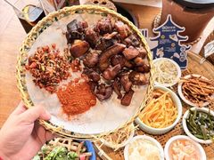-包整·丝娃娃(甲秀楼景观店)