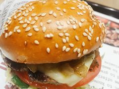 -The Habit Burger Grill 哈比特汉堡(爱琴海店)
