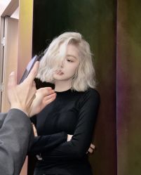 -Hello Lady发型设计