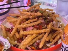 -海盗船. 龙虾烧烤. 酒馆