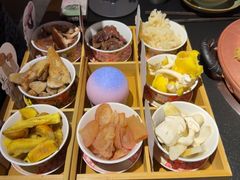 -菌自由丨野生菌火锅特色庭院餐厅(丽江古城店)