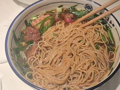 -镇南锅盖面馆(解放路店)