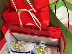 -海底捞火锅(金山百联店)