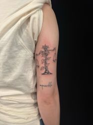 -越域刺青