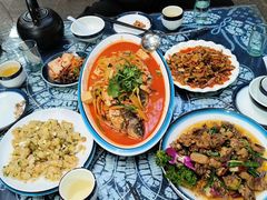 -四方小吃·白族庭院餐厅