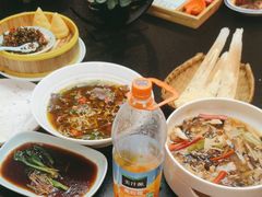 -有红鸡毛店·川菜(建设路店)