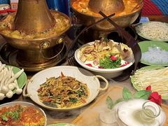 -雀舞云南菜(天津天河城购物中心店)