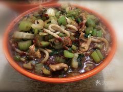 -玲玲米粉·新疆现炒米粉(大十字总店)