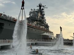 -泰达航母主题公园