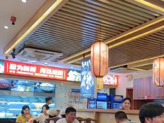 -沸炉重庆老火锅(军事博物馆店)