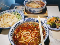 -雁滩白记·兰州牛肉面
