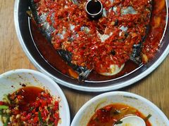 剁椒鱼头-独一佳老胡湘菜馆(高新店)